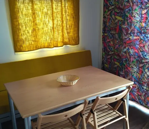 Parque De Campismo Orbitur Madalena Kemping 5*