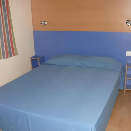 Parque De Campismo Orbitur Madalena Camping