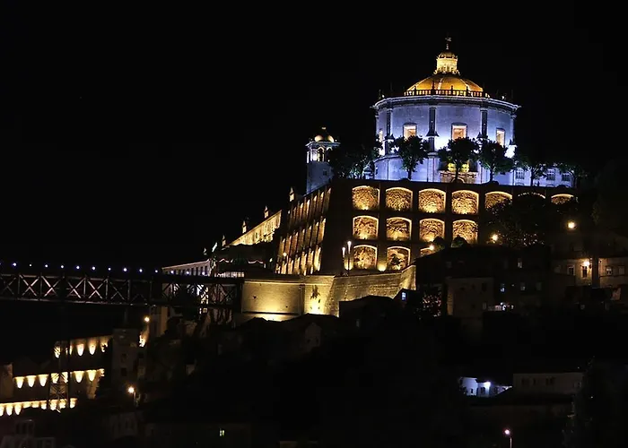 Parque De Campismo Orbitur Madalena Campsite